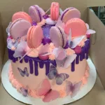 Pink Macaroons cake